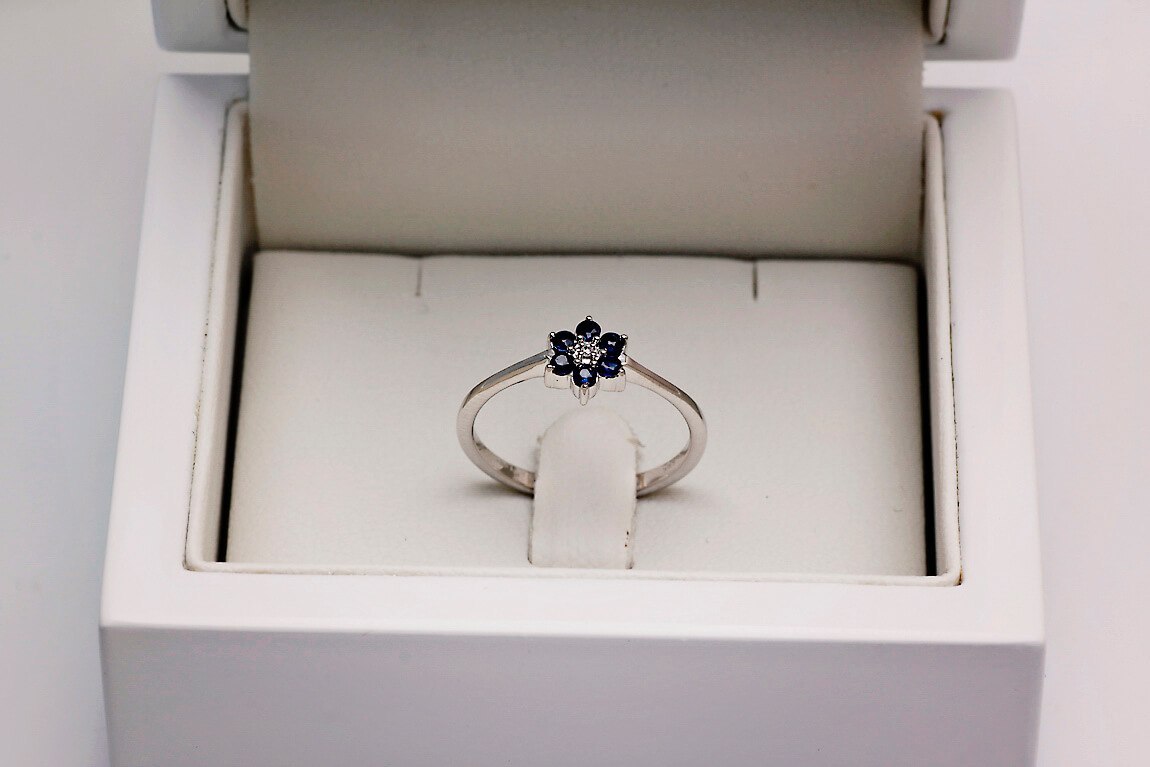 Złoty pierścionek PBD0746 - Diament